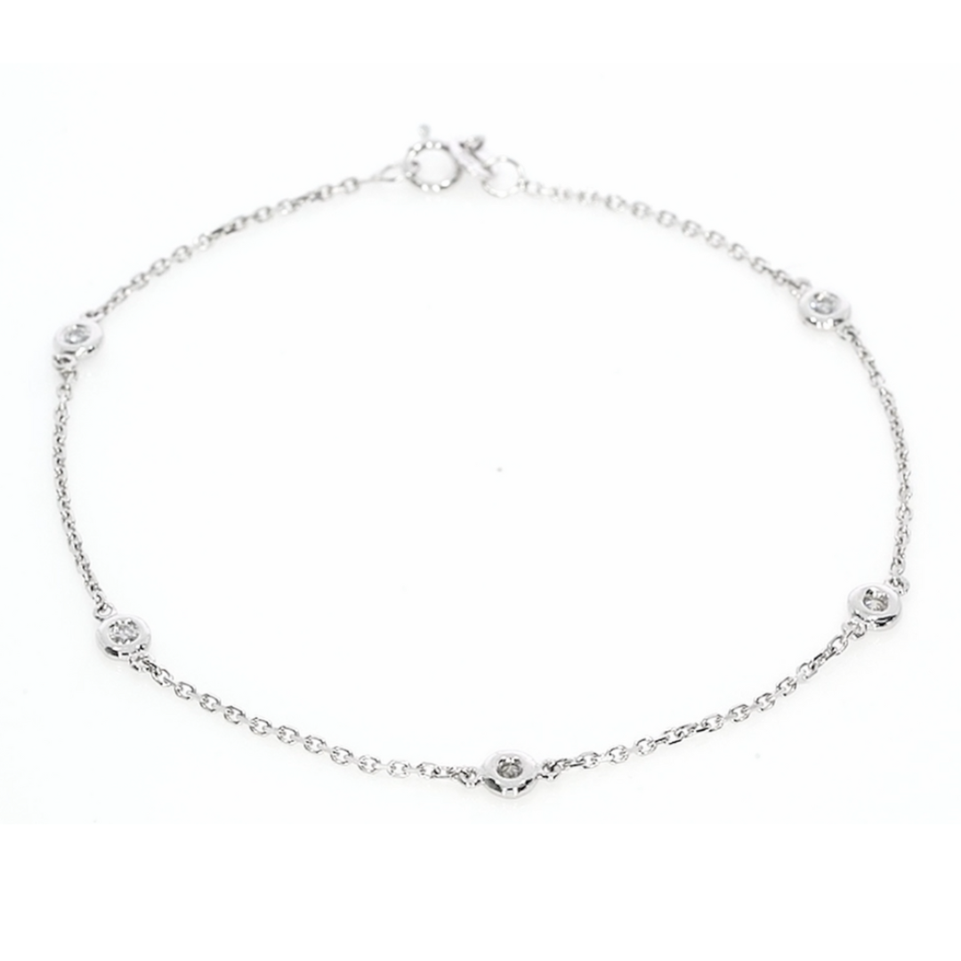 Feminine Constellation bracelet featuring five certified diamonds set in fine bezel, perfect as a diamond bangle.