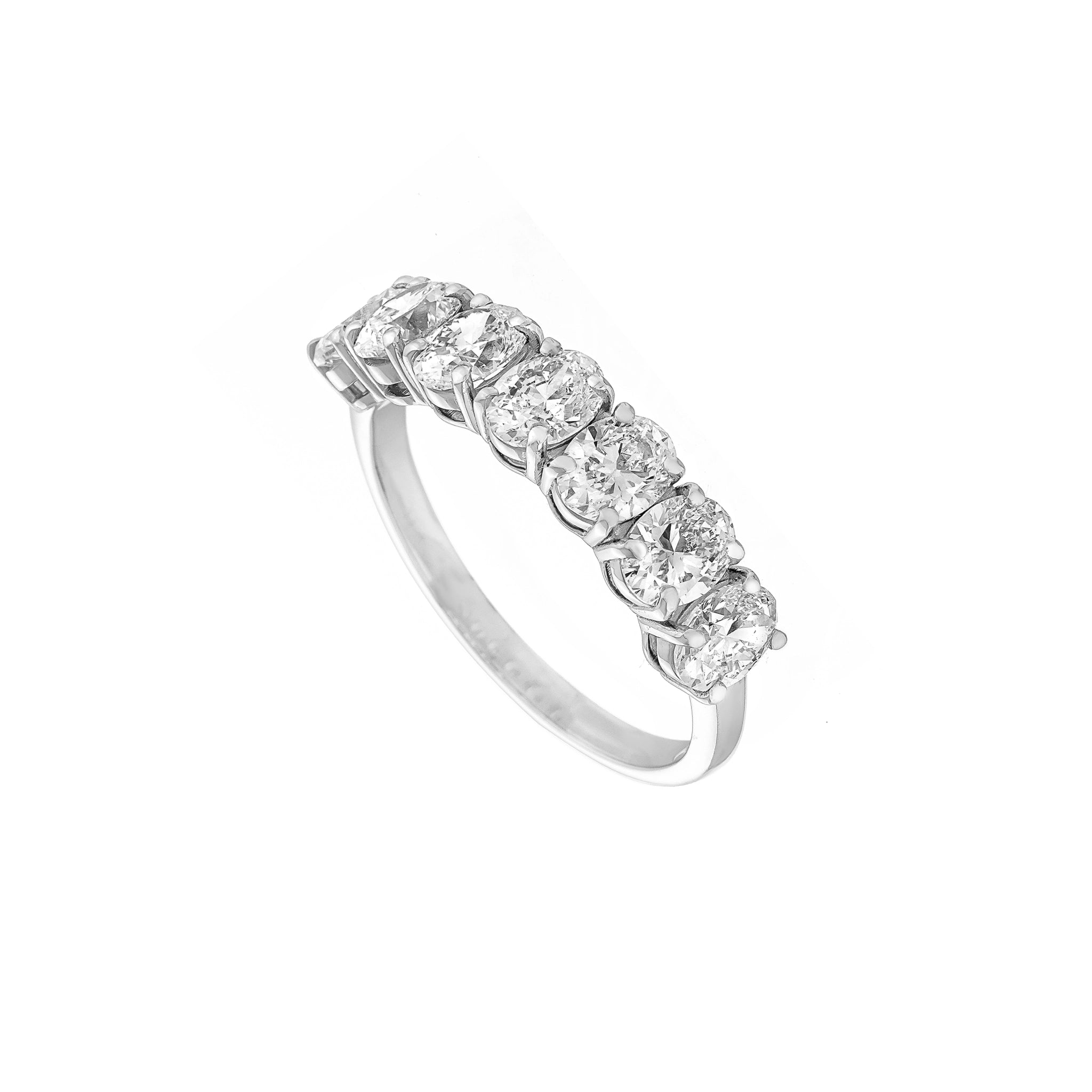 Seven stone oval certified diamond ring showcasing exquisite craftsmanship and brilliant sparkle.
