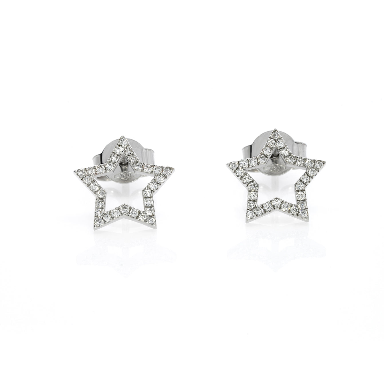 Stunning certified diamond earrings in star design crafted from 18ct gold with sparkling diamonds for everyday elegance.