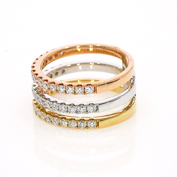 Timeless three-color gold ring with 1.04cts round brilliant cut diamonds, set in 18ct gold.