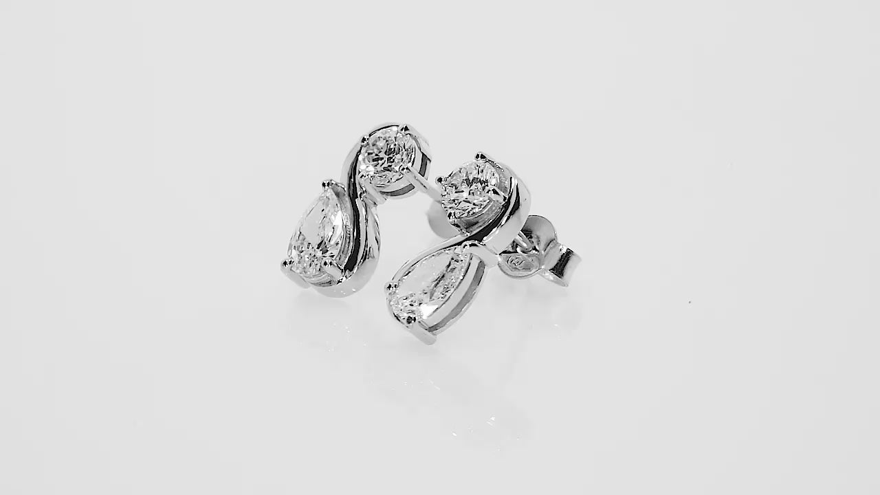 White Gold Elisabeth earrings featuring pear shaped diamonds