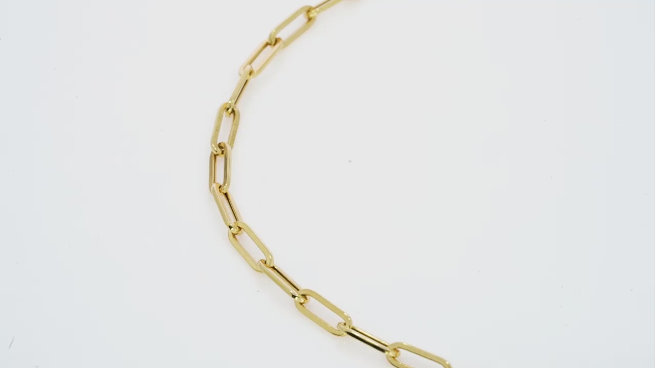 18ct gold link necklace showcasing a stylish chain design that complements any look.