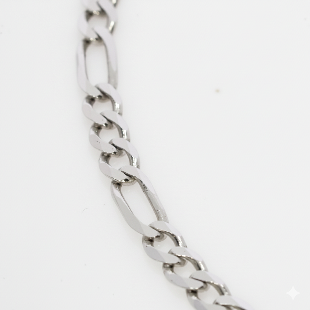 Figaro Chain - Large in solid 18ct white gold featuring sleek alternating links, a fine jewellery classic.