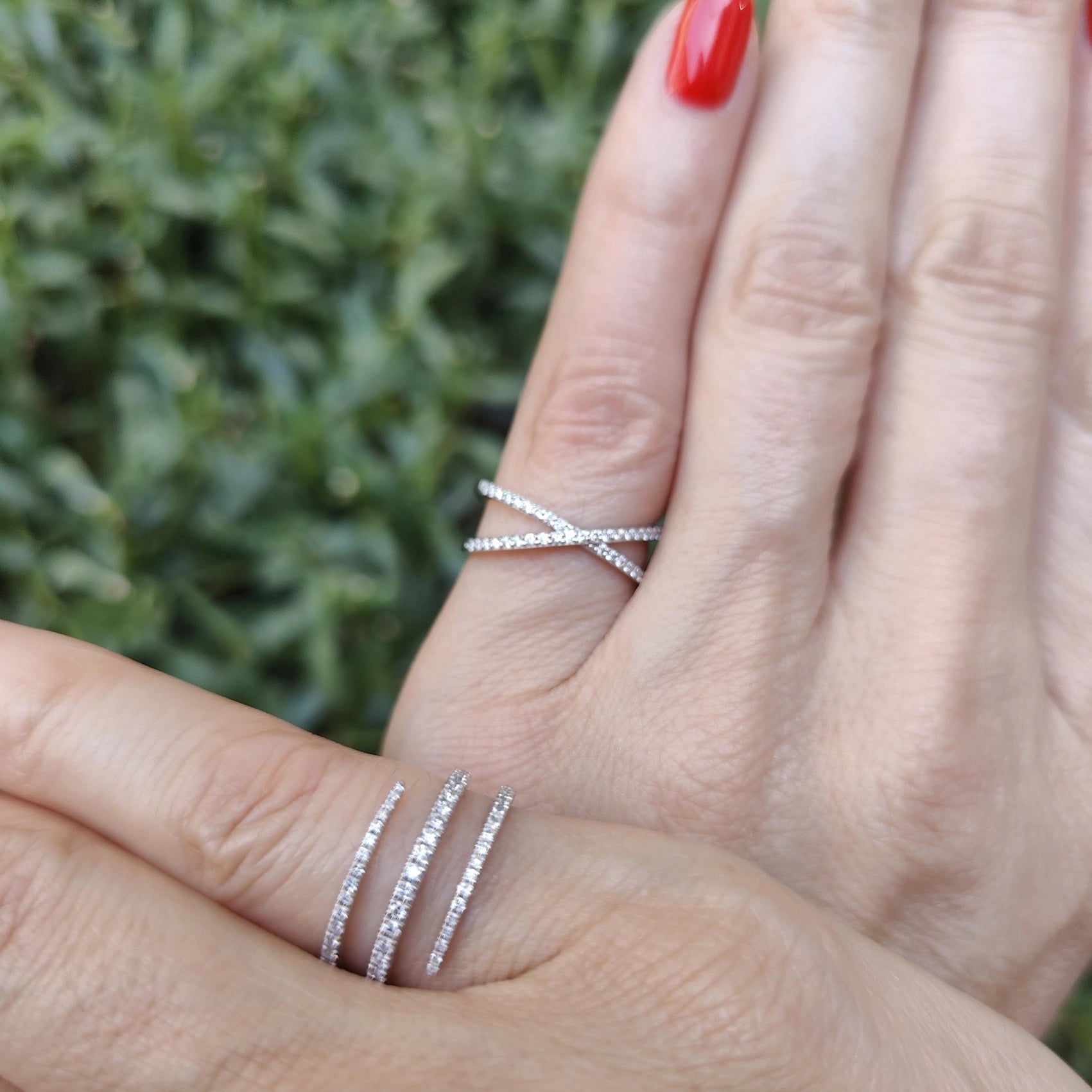 Model wearing certified diamond criss cross ring