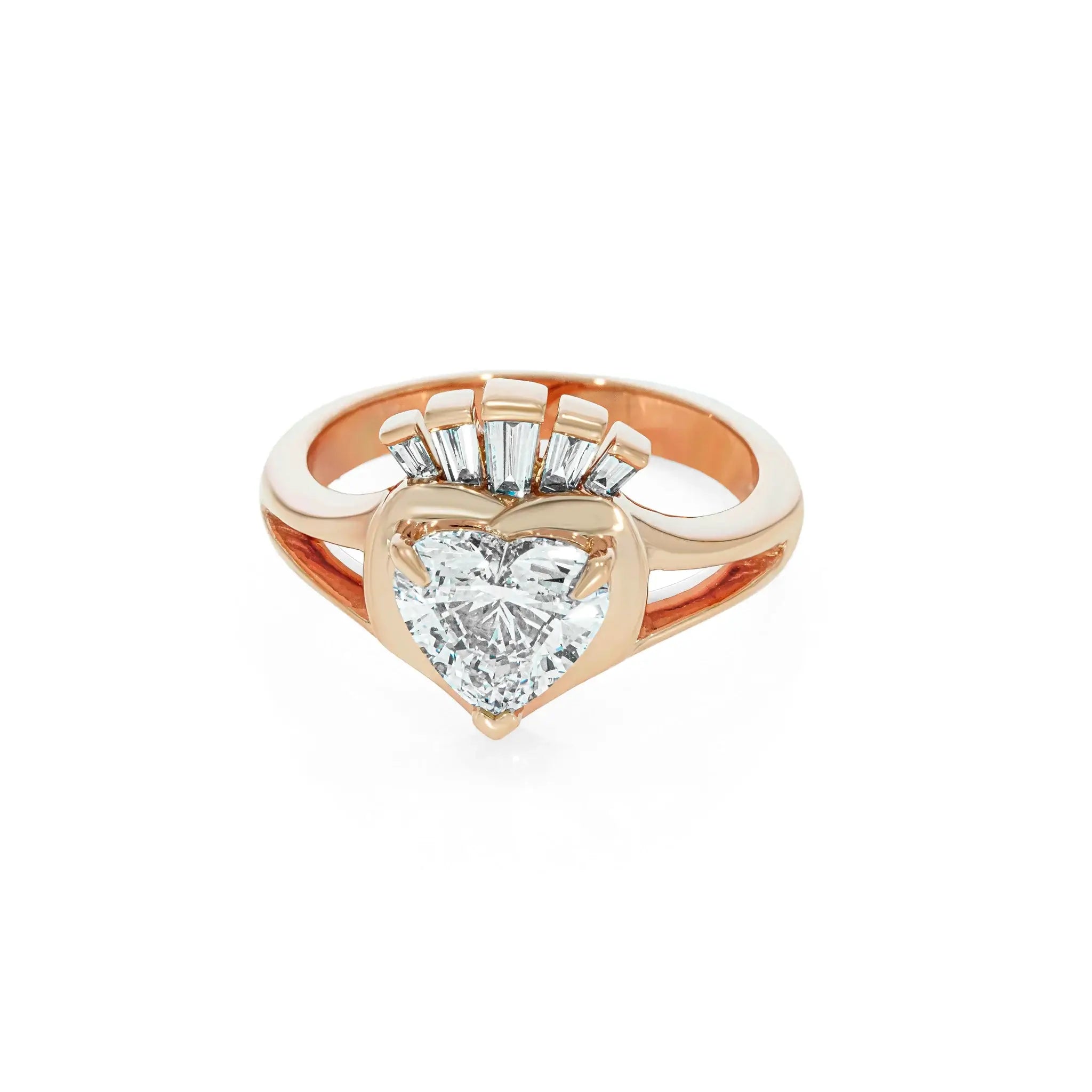 Róisín Claddagh ring featuring a heart-shaped diamond and sculptural crown in rose gold finish.
