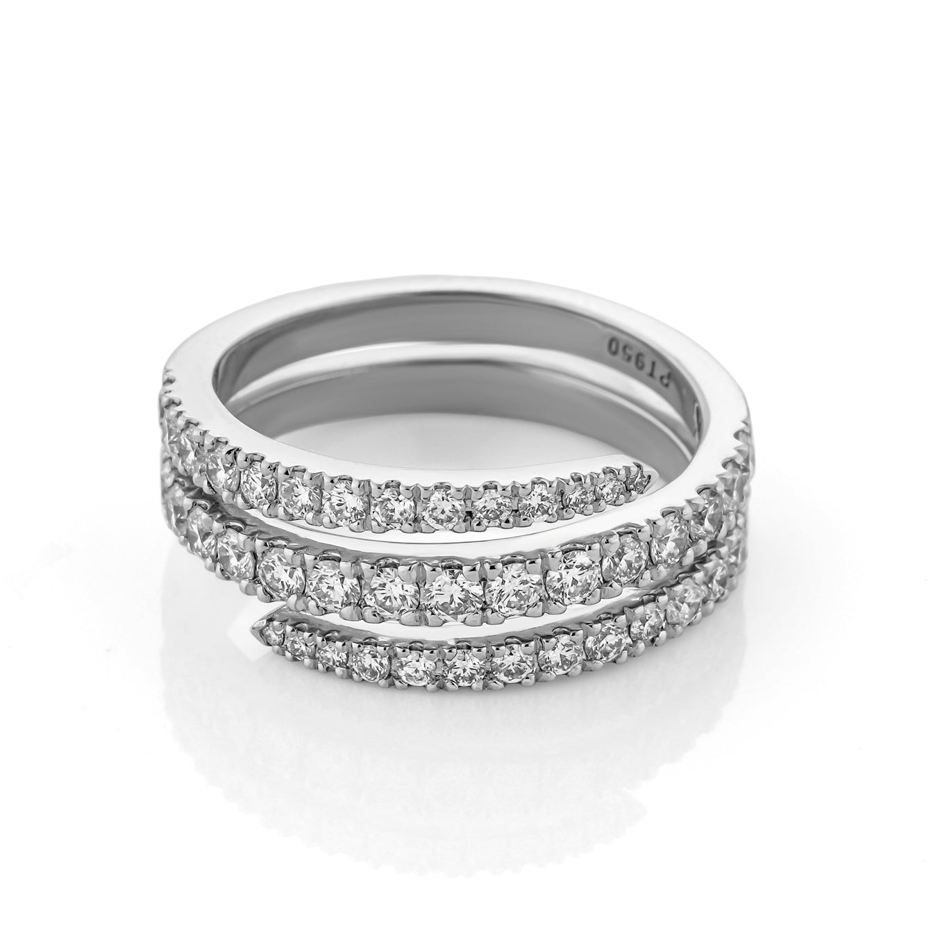 Large swirl ring with certified diamonds in three rows, set in white gold for stunning elegance and sparkle.